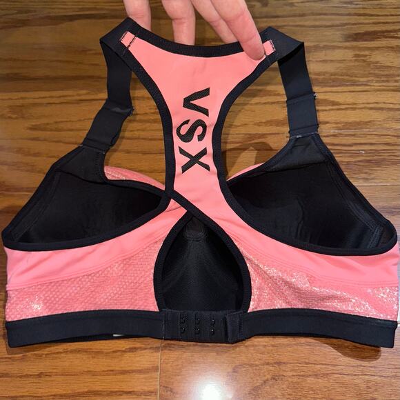 Victorias Secret Sport Incredible Coral Shine Racerback Sports Bra Size 36C - Picture 6 of 12